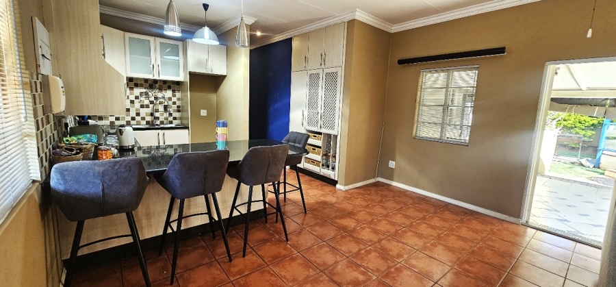 3 Bedroom Property for Sale in Waterval East North West